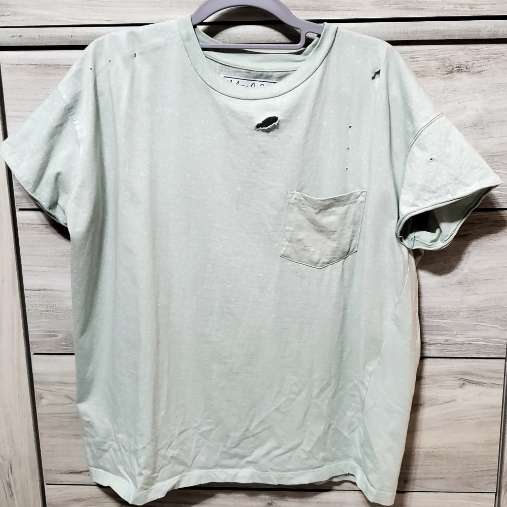 Augie Tee by Chelsea DeBoer